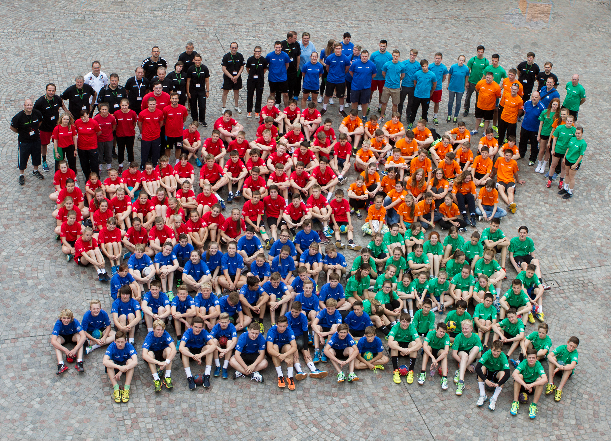 Rund 260 Teilnehmer nahmen am Avacon-Jugend-Camp 2015 in Barleben teil.