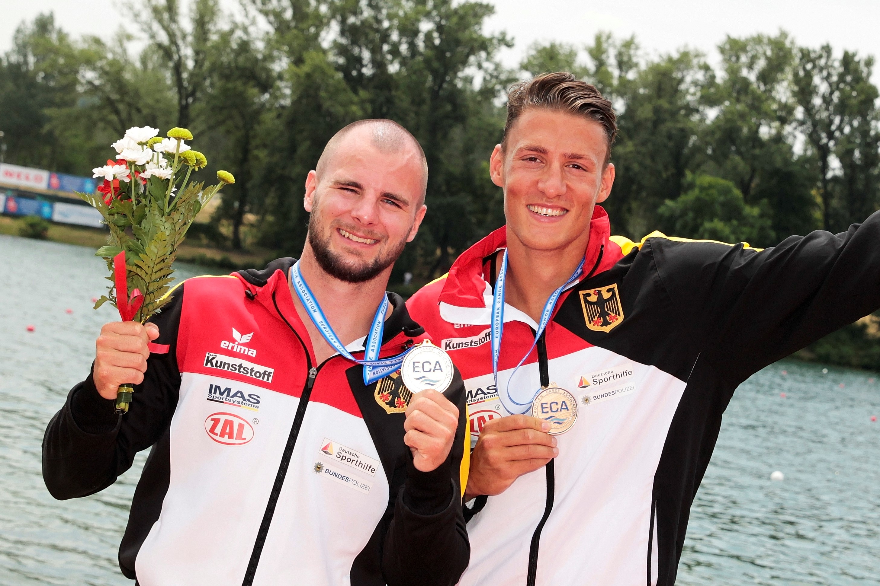 Haben ihren Titel in Weltbestzeit verteidigt: Die C2-Europameister Yul Oeltze und Peter Kretschmer (Foto: Ute Freise)