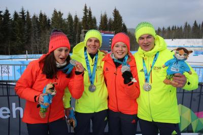 Silber zum Abschluss der Olympischen Jugendspiele gewannen Julia Frühwirt, Franziska Pfnür, Simon Groß und Danilo Riethmüller (v.l.). Foto: DOSB