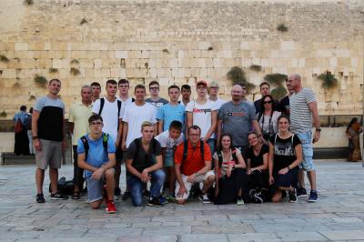 HVSA-Delegation vor der Klagemauer in Jerusalem