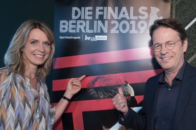 Die Sportmoderatoren Jessy Wellmer (ARD) und Rudi Cerne (ZDF) freuen sich auf "Die Finals – Berlin 2019". ARD und ZDF werden ausführlich live berichten. (Foto: dpa)