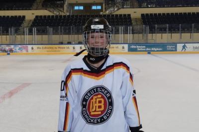 Elisa Pietschmann vom Eis- und Sportverein Halle gab ihr Debüt im U16 Eishockey-Nationalteam.