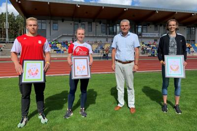Sportminister Holger Stahlknecht hat in Haldensleben Gordon Schulz, Antonia Buschendorf und Lea Jasmin Riecke ins Juniorteam Sachsen-Anhalt berufen.