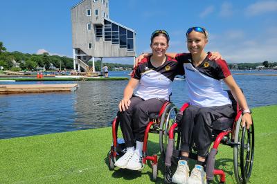 BSSA-Final-Athletinnen Anja Adler (SV Halle) und Johanna Pfügner (HKC 54) in Halifax